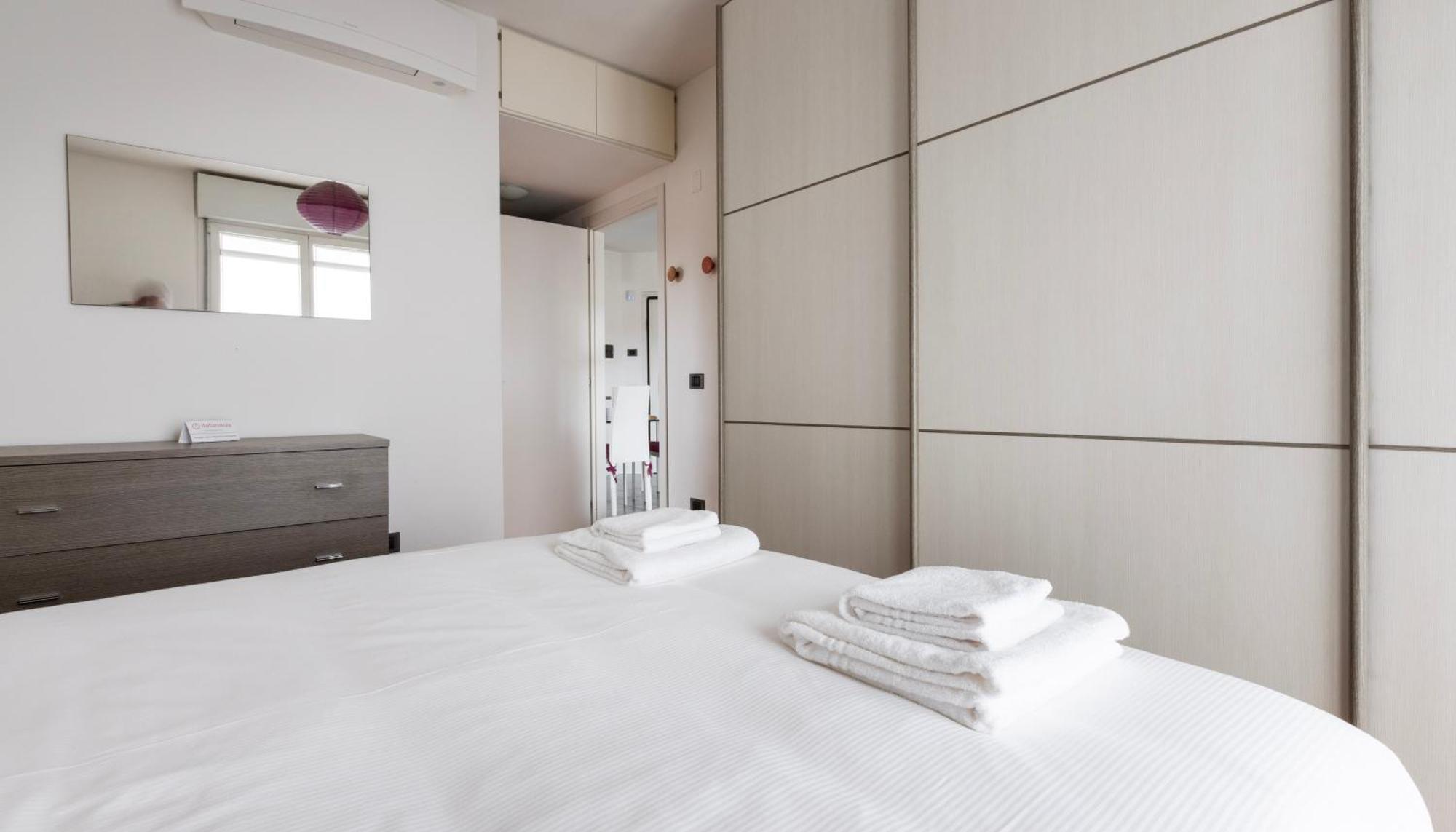 Italianway - Meda 27 B Appartement Milaan Buitenkant foto